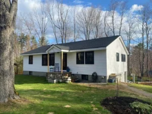 Home Roof Replacement Services in Tilton, NH